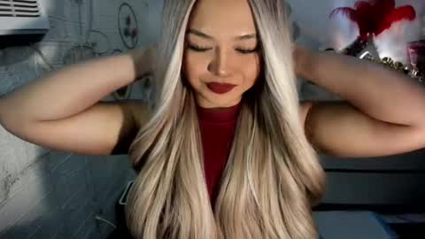 Snapshot of gorgeousamandarose chatting on 02.24.25 Amanda rose online show from 02.24.25