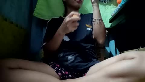 GorgeousPinay babe online show from 10.29.25