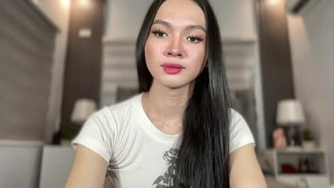 Snapshot of gorgex_diana chatting on 04.26.26 D I A N A online show from 04.26.26