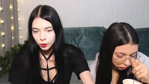 HIMORI AND LISAPVT NAKED online show from 01.04.25