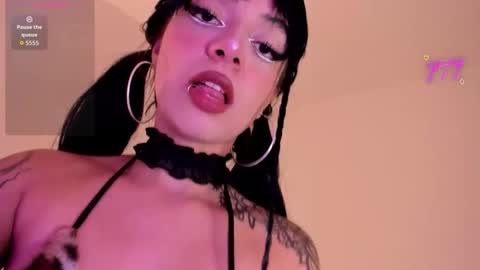 Snapshot of gothv chatting on 05.29.26 Violet online show from 05.29.26
