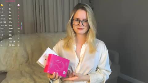 Mamma Mia online show from 11.24.25