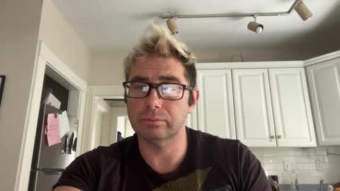Cuddleguy online show from 02.22.26