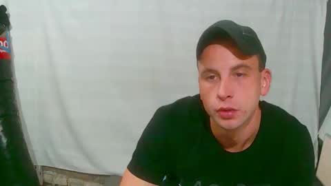 Snapshot of grabisz30 chatting on 10.31.25 grabisz30 online show from 10.31.25