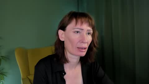 Snapshot of grace_kellyy chatting on 05.19.26 Grace online show from 05.19.26