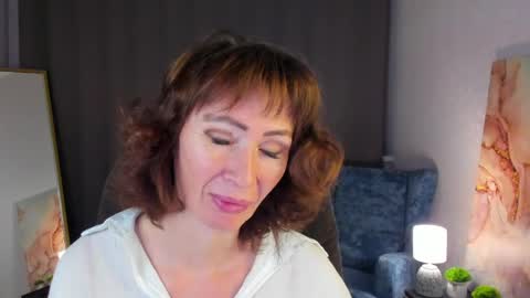 Snapshot of grace_kellyy chatting on 06.10.26 Grace online show from 06.10.26