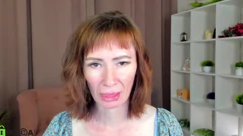 Snapshot of grace_kellyy chatting on 06.15.26 Grace online show from 06.15.26