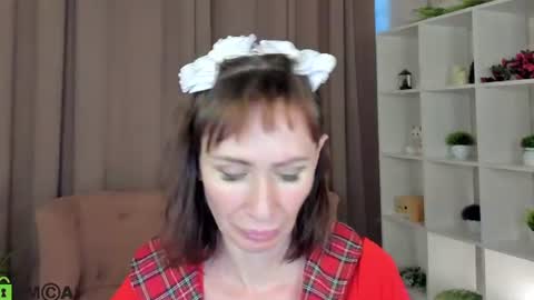 Snapshot of grace_kellyy chatting on 06.15.26 Grace online show from 06.15.26