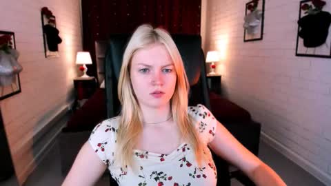 Grace Glamour online show from 09.15.25