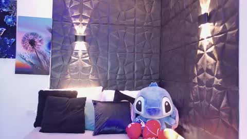 Snapshot of graceymilf999 chatting on 09.09.25 Gracey Milf online show from 09.09.25