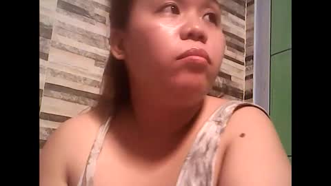Snapshot of graciabuttercup chatting on 12.12.24 gracia online show from 12.12.24