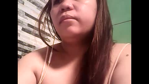 Snapshot of graciabuttercup chatting on 12.24.24 gracia online show from 12.24.24