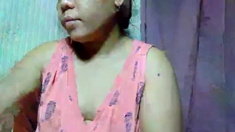 Snapshot of graciabuttercup chatting on 09.30.25 gracia online show from 09.30.25