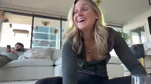 Gracie Mae online show from 02.15.26