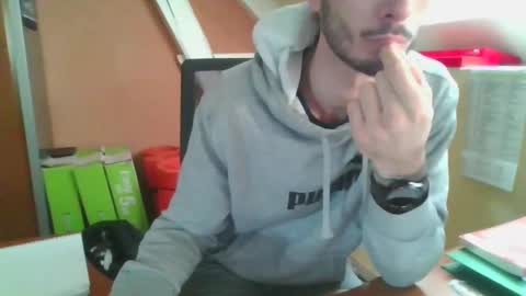 Snapshot of grandbi chatting on 01.14.25 grandbi online show from 01.14.25