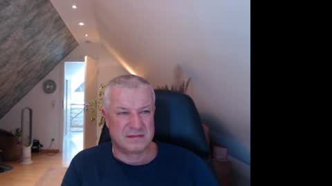Snapshot of grau197077 chatting on 07.13.26 grau197077 online show from 07.13.26