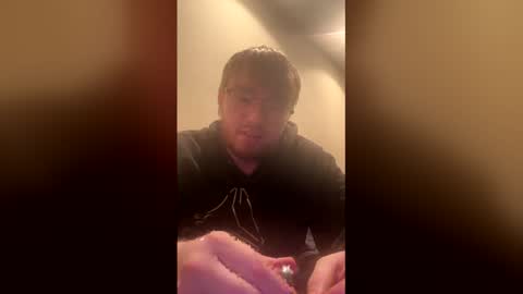 Snapshot of gravewalker22 chatting on 03.04.26 gravewalker22 online show from 03.04.26