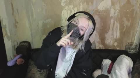 graylovescookies online show from 12.18.24