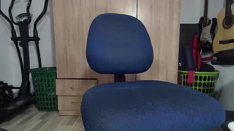 grayrosty online show from 10.23.25