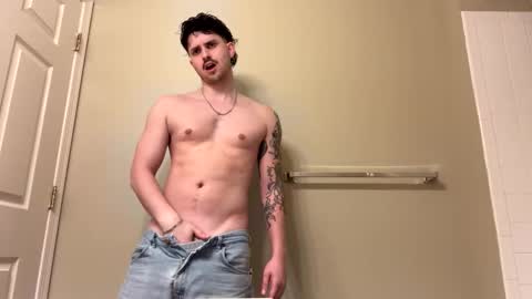 Snapshot of grayson_porter chatting on 04.26.26 grayson_porter online show from 04.26.26