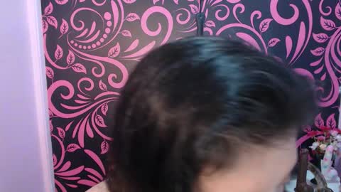 Isabella online show from 02.16.26