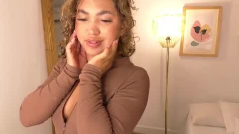 grecia_miller_ online show from 05.21.26