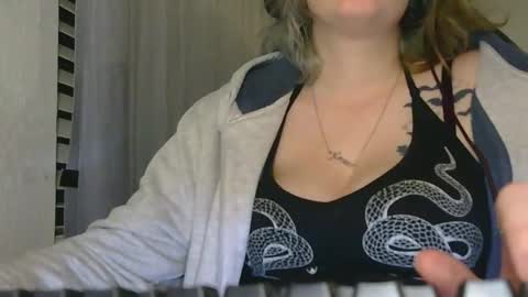 Snapshot of greektragedy69 chatting on 06.08.26 GreekTragedy online show from 06.08.26