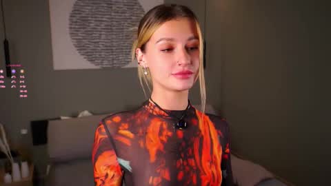 Kelly online show from 11.21.25