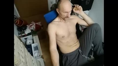 Snapshot of gregorius_1 chatting on 12.25.24 Greg online show from 12.25.24