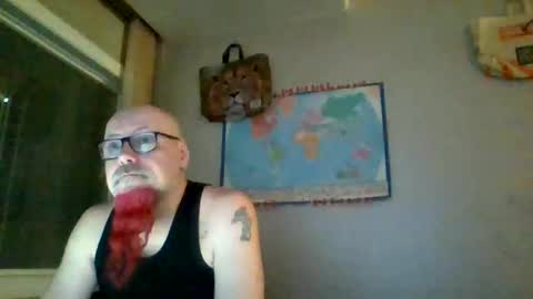 Snapshot of gregrev chatting on 04.22.26 gregrev online show from 04.22.26