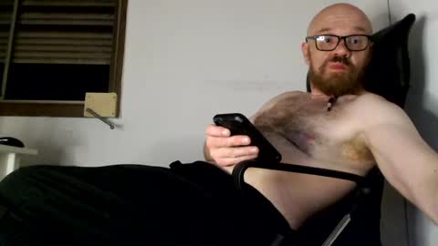 Snapshot of gregthesilly1 chatting on 12.16.24 greg online show from 12.16.24