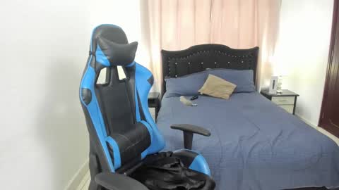 Snapshot of greta_smith2 chatting on 01.30.25 Greta online show from 01.30.25