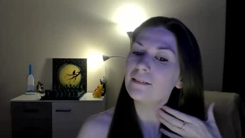 Snapshot of gretamiln chatting on 03.06.26 Greta online show from 03.06.26