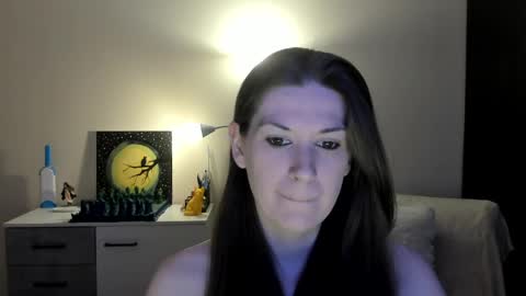 Snapshot of gretamiln chatting on 03.26.26 Greta online show from 03.26.26