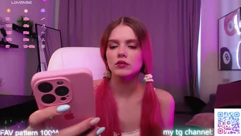 gretchen_mol online show from 02.21.26