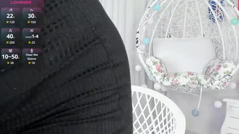 Snapshot of greymarii chatting on 06.27.26 Marii online show from 06.27.26