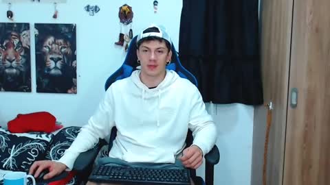 griego01 online show from 02.27.25