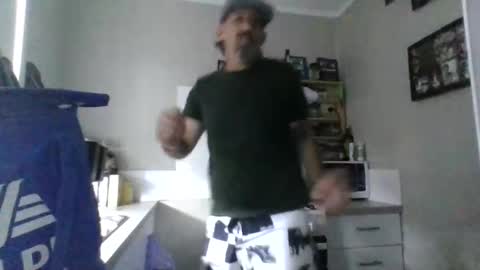 Snapshot of grimo333 chatting on 01.18.25 grimos horny online show from 01.18.25