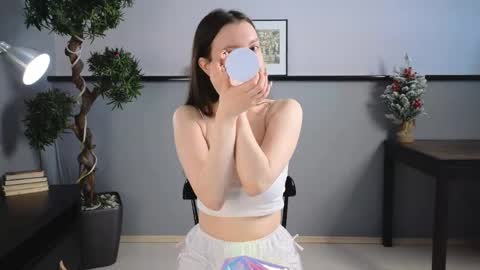 Gwen online show from 03.06.26