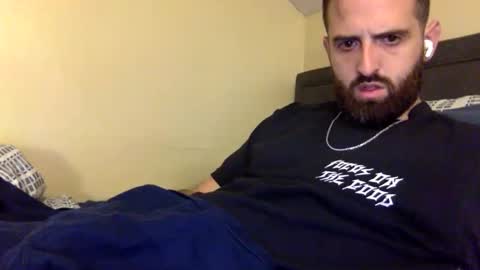 Snapshot of grobs123 chatting on 10.14.25 grobs123 online show from 10.14.25