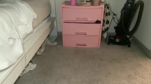 grrlgod online show from 01.20.25