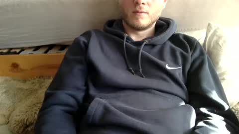 Snapshot of gruendamien chatting on 04.22.26 gruendamien online show from 04.22.26