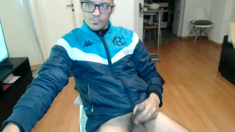 Snapshot of guachin_new chatting on 06.21.26 guachin_new online show from 06.21.26