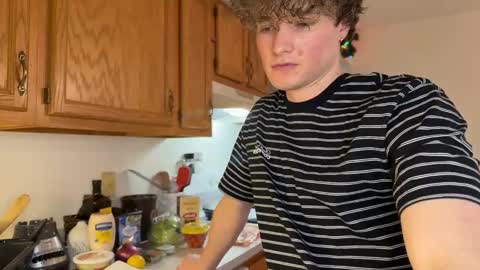 Snapshot of gucciboi4 chatting on 01.10.26 gucciboi4 online show from 01.10.26