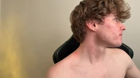 Snapshot of gucciboi4 chatting on 01.18.26 gucciboi4 online show from 01.18.26