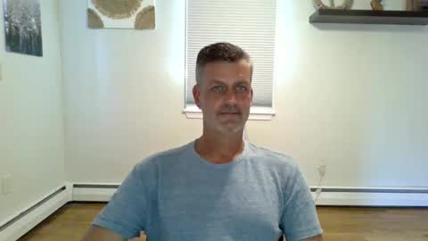 Snapshot of gudguy2025 chatting on 09.28.25 gudguy2025 online show from 09.28.25