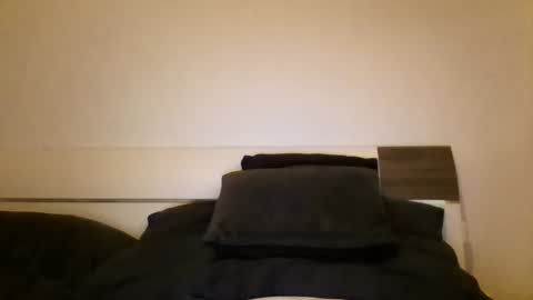 Snapshot of guerillatequilla chatting on 04.24.26 guerillatequilla online show from 04.24.26