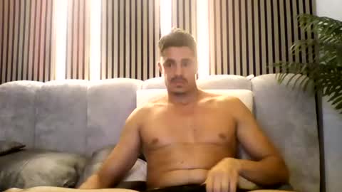 Snapshot of guerillatequilla chatting on 07.29.26 guerillatequilla online show from 07.29.26