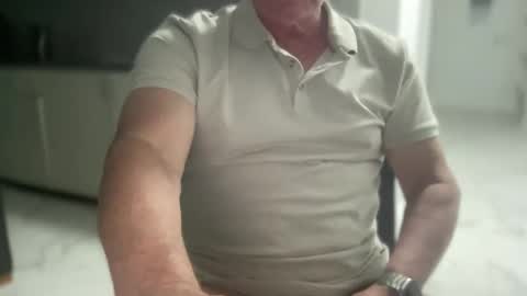 guesswhatigot2 online show from 01.04.25