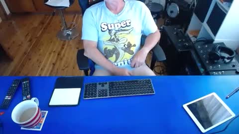 guesswhatigot2 online show from 01.30.25